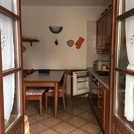 Casa Del Sasso شقة *