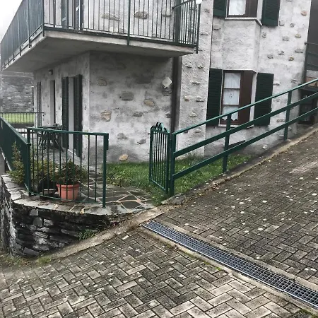 Casa Del Sasso * كياسا إنْ فانمالينكو