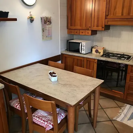 Casa Del Sasso كياسا إنْ فانمالينكو